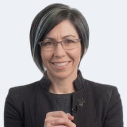 Cara Candelario, CaraComp editorial host